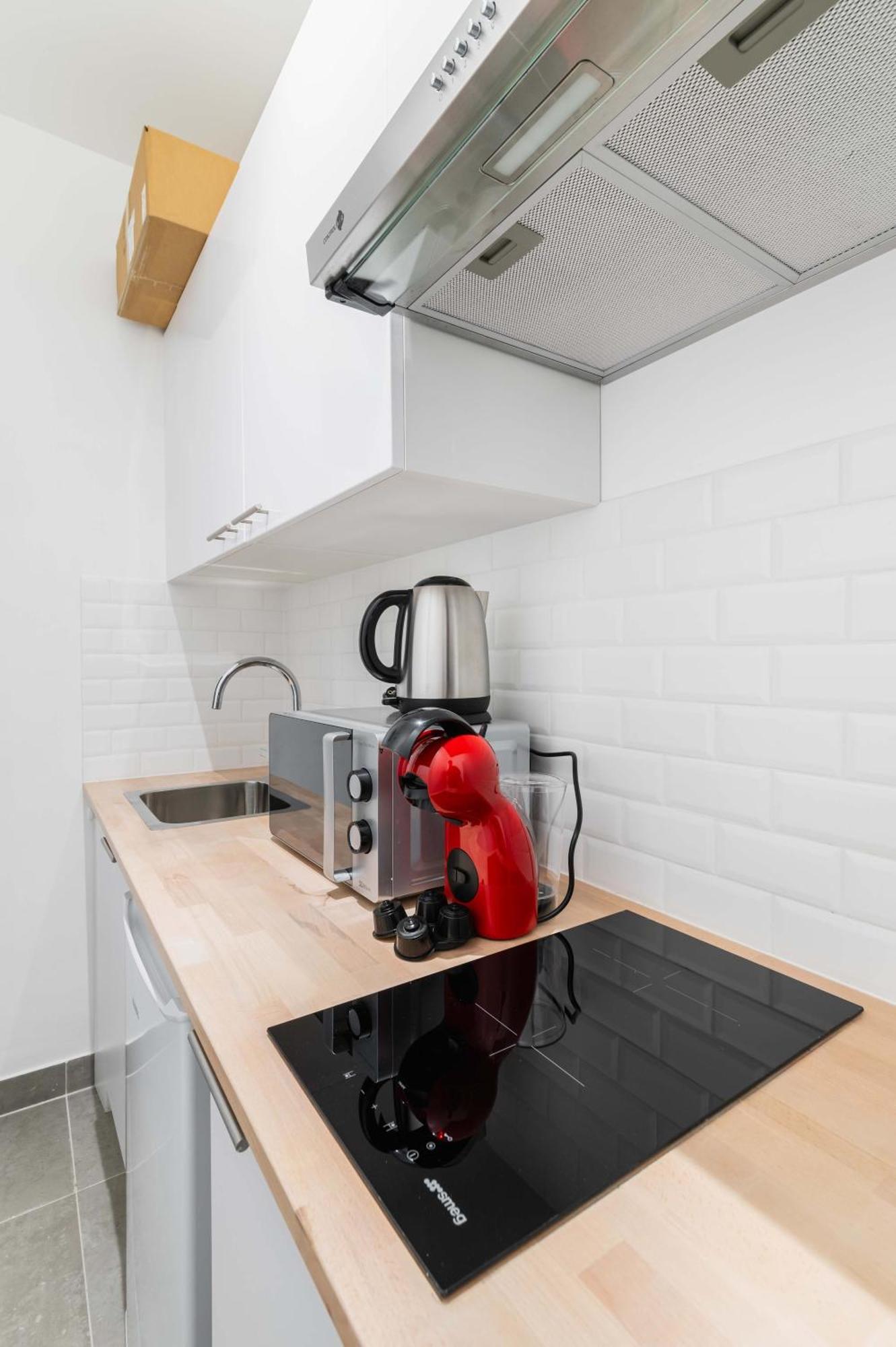 Elegant Sacre Coeur Metro Anvers - 18 -2p Appartement Parijs